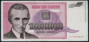 Billete yugoslavo con la efige de un ya maduro Tesla. Yugoslavia fue el único país que rememoró constantemente su figura. Hasta 1989 donde croatas y serbios no podían honrae juntos un personaje tan sinceramente yugoslavo.