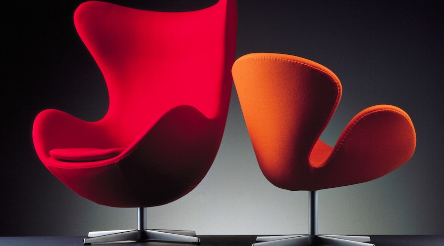 Sofa "Cisne" diseñado por Arne Jacobsen en 1958.